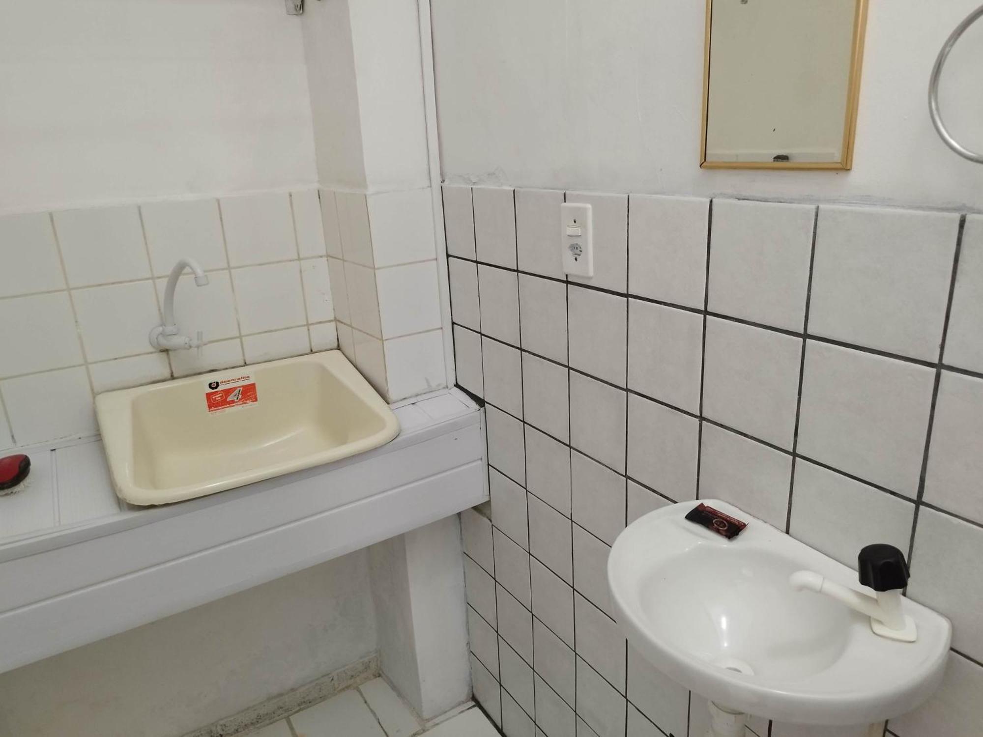 Seu Apto Praia Da Costa 3 Nao Divide Completo Ar Cond Fogao Geladeira Internet Local Excelente Centro Sem Escadas فيلا فيلها المظهر الخارجي الصورة