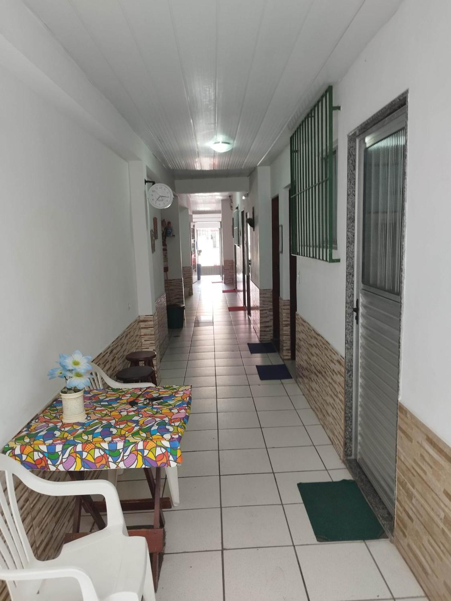 Seu Apto Praia Da Costa 3 Nao Divide Completo Ar Cond Fogao Geladeira Internet Local Excelente Centro Sem Escadas فيلا فيلها المظهر الخارجي الصورة