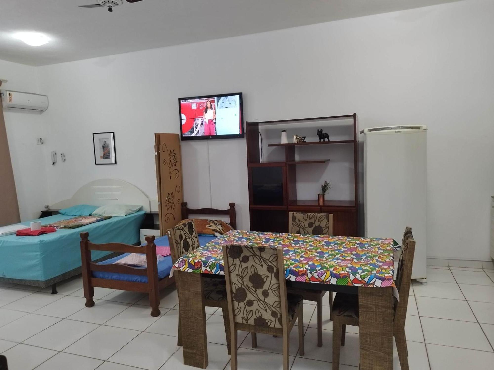 Seu Apto Praia Da Costa 3 Nao Divide Completo Ar Cond Fogao Geladeira Internet Local Excelente Centro Sem Escadas فيلا فيلها المظهر الخارجي الصورة